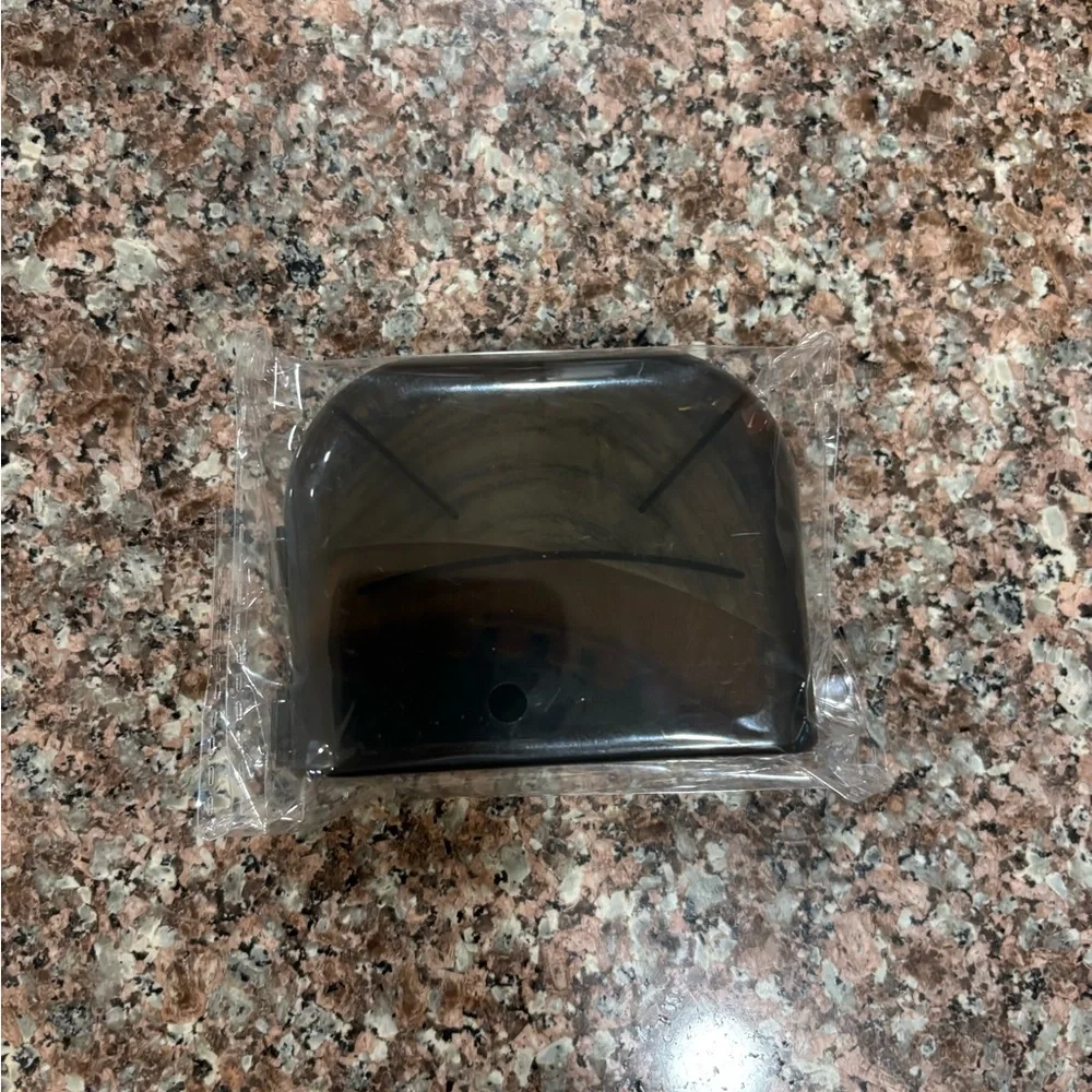 Lymphatic Contour Face Brush, Gua Sha Brush w/Travel Case - Picture 3 of 7